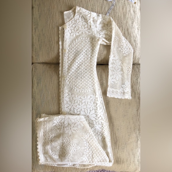 Wedding on the Beach | Pool Cover up. White. Petite. - Picture 7 of 10